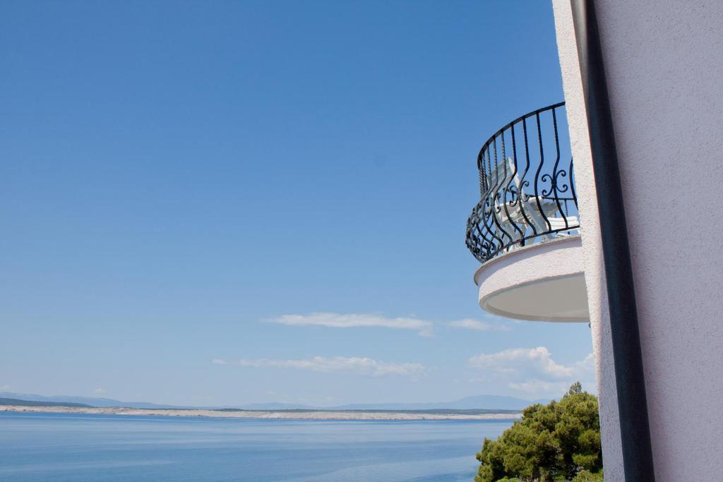 Hotel Vali Dramalj Crikvenica Exterior photo