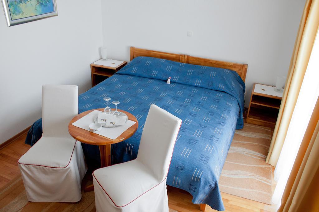 Hotel Vali Dramalj Crikvenica Room photo